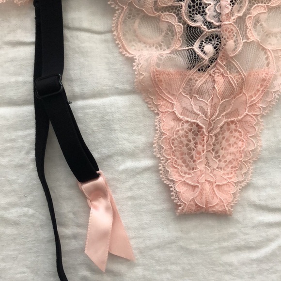 Victoria’s Secret set - Picture 7 of 12